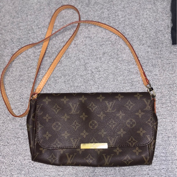 Louis Vuitton Paris handbag 👜 - Picture 1 of 5